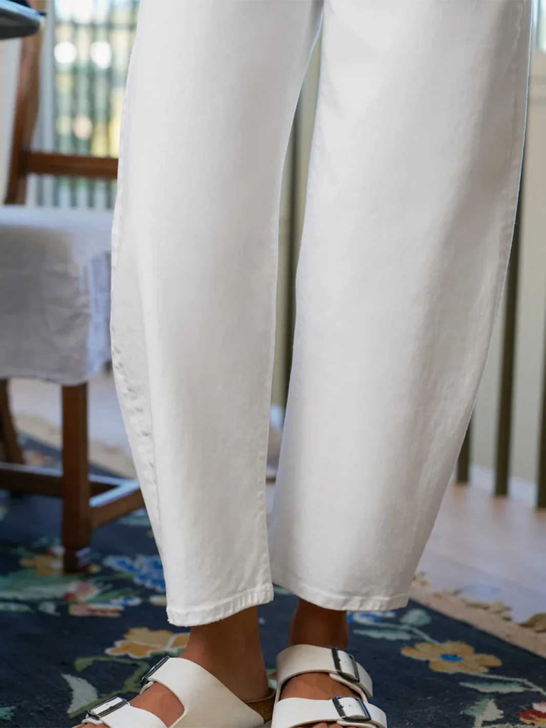 Brennan Barrel Leg Jean in California Vintage Denim - Image 3