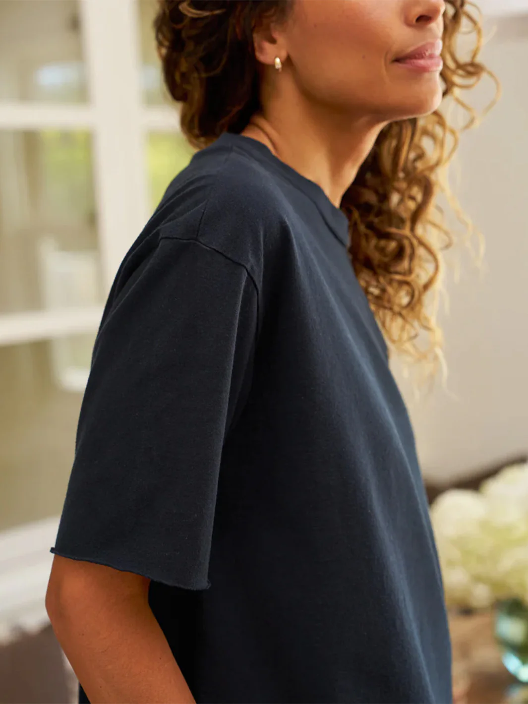 Perry Short Sleeve Crew Neck Tee in British Royal Navy - Image 4